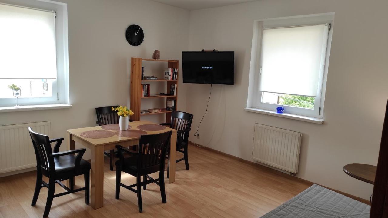 Apartament Przy Wroclawskim Stadionie Exterior photo